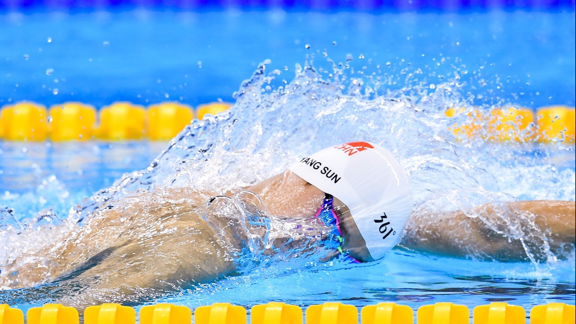 他一手掌控比赛走势，巴萨淘汰墨西哥的背后，是足球哲学的无声革命