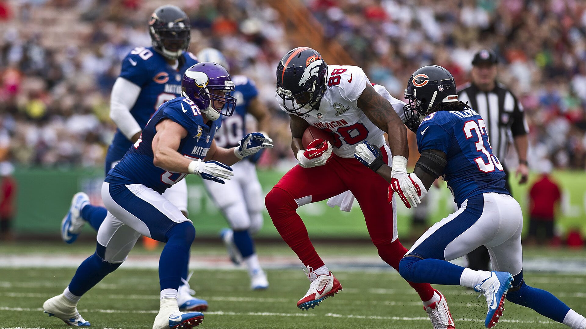 开云体育下载-西亚卡姆的沉默战吼，当世界聚焦他人时，他改写了总决赛的剧本