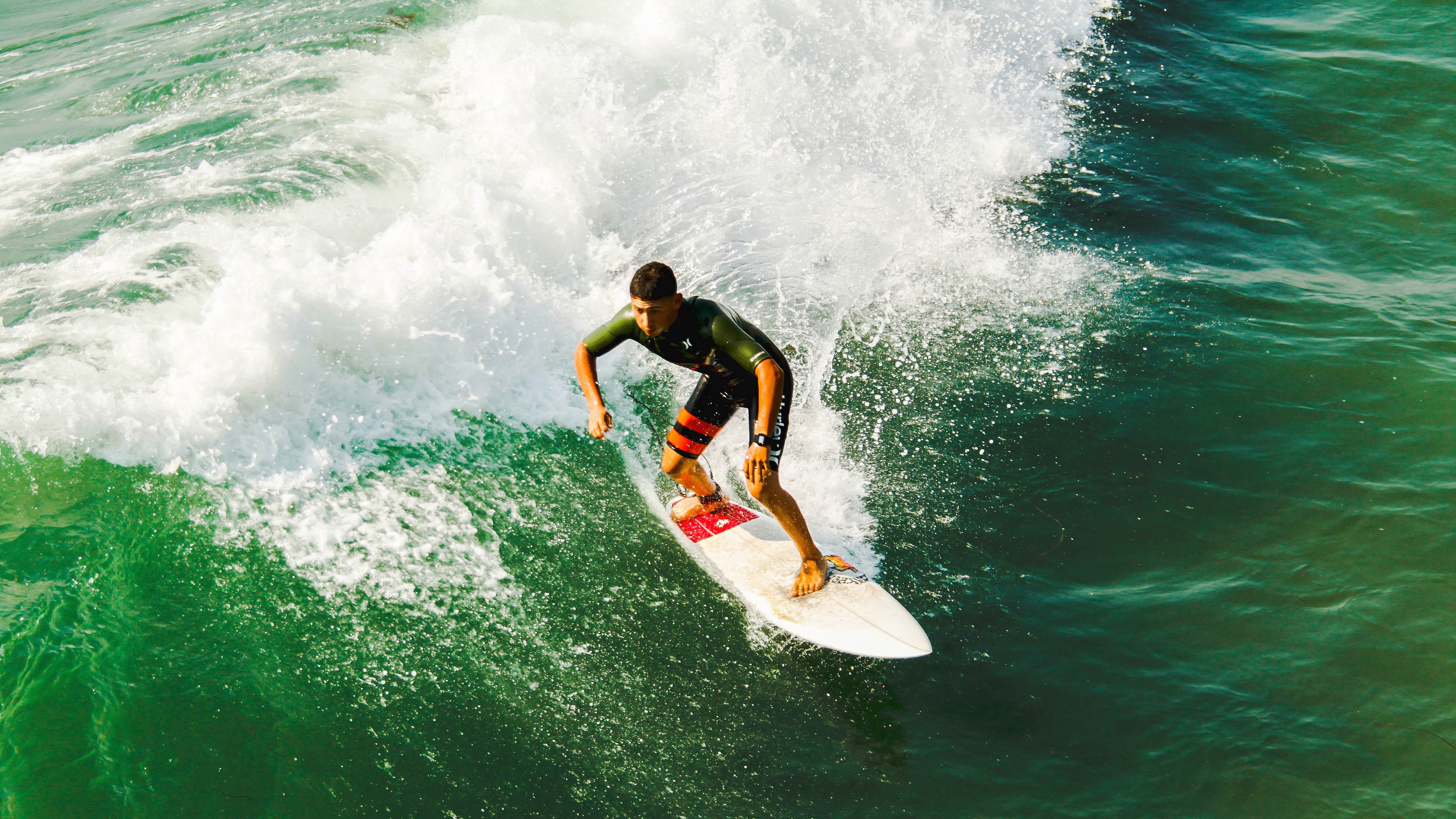 开云体育官网-南半球的战术风暴，澳大利亚式连续得分如何压制黄色潜水艇，奥斯梅恩成全场节拍器